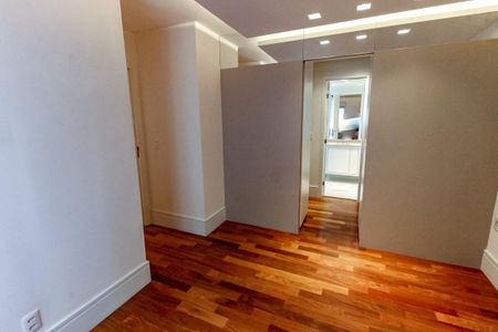 Apartamento para alugar com 116m², 3 quartos e 2 vagas Apartamento para alugar com 116m², 3 quartos e 2 vagasSuíte 2