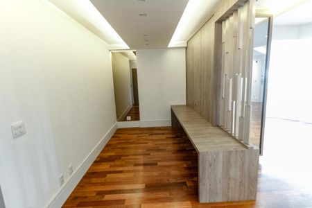 Sala 2 de apartamento para alugar com 3 quartos, 116m² em Vila Andrade, São Paulo