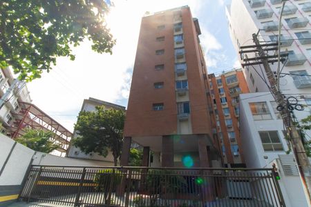 Apartamento à venda com 72m², 2 quartos e 1 vagaFachada
