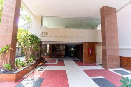 Apartamento à venda com 72m², 2 quartos e 1 vagaEntrada