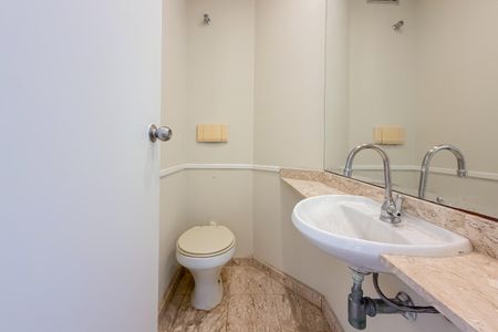 Apartamento à venda com 118m², 3 quartos e 2 vagas Apartamento à venda com 118m², 3 quartos e 2 vagasLavabo