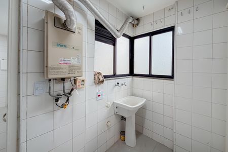 Apartamento à venda com 118m², 3 quartos e 2 vagas Apartamento à venda com 118m², 3 quartos e 2 vagasÁrea de Serviço