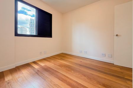 Apartamento à venda com 118m², 3 quartos e 2 vagas Apartamento à venda com 118m², 3 quartos e 2 vagasQuarto 2