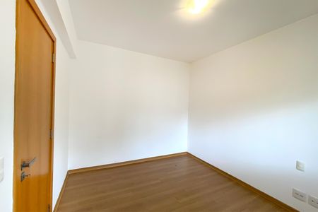 Apartamento para alugar com 77m², 2 quartos e 2 vagas Apartamento para alugar com 77m², 2 quartos e 2 vagasQuarto 2