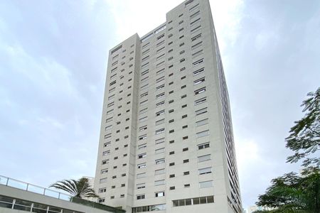 Apartamento para alugar com 77m², 2 quartos e 2 vagas Apartamento para alugar com 77m², 2 quartos e 2 vagasFachada