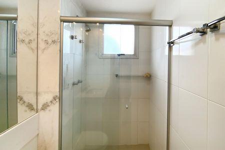 Apartamento para alugar com 77m², 2 quartos e 2 vagas Apartamento para alugar com 77m², 2 quartos e 2 vagasBanheiro da Suíte 1