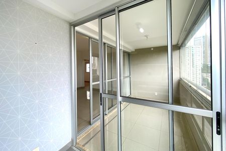 Apartamento para alugar com 77m², 2 quartos e 2 vagas Apartamento para alugar com 77m², 2 quartos e 2 vagasVaranda gourmet