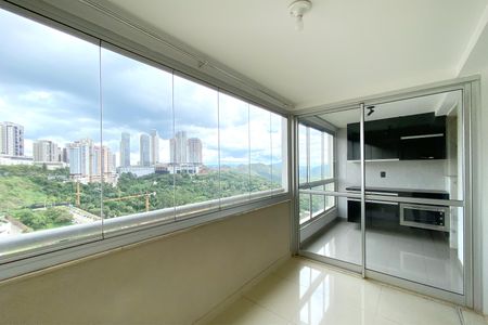 Apartamento para alugar com 77m², 2 quartos e 2 vagas Apartamento para alugar com 77m², 2 quartos e 2 vagasVaranda