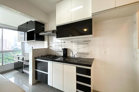 Apartamento para alugar com 77m², 2 quartos e 2 vagas Apartamento para alugar com 77m², 2 quartos e 2 vagasCozinha