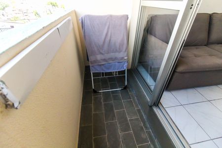 Varanda de apartamento à venda com 2 quartos, 59m² em Jardim Itapemirim, São Paulo