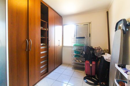 Apartamento à venda com 59m², 2 quartos e 1 vagaQuarto 2