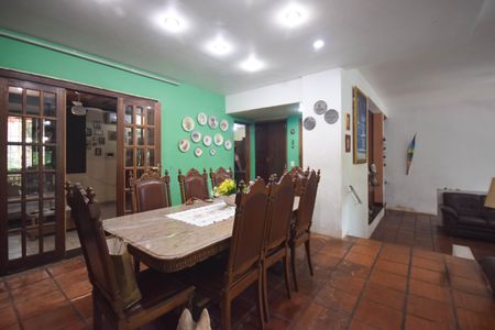 Casa de Condomínio para alugar com 4 quartos, 707m² em Freguesia (jacarepaguá), Rio de Janeiro