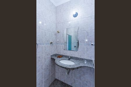 Casa à venda com 146m², 3 quartos e 2 vagasBanheiro suite