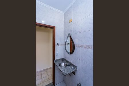 Casa à venda com 146m², 3 quartos e 2 vagasBanheiro