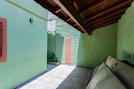 Casa à venda com 146m², 3 quartos e 2 vagasQuintal