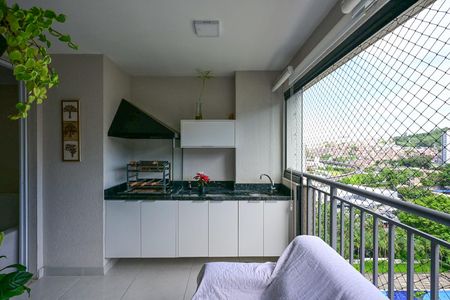 Varanda de apartamento à venda com 3 quartos, 76m² em Vila Andrade, São Paulo