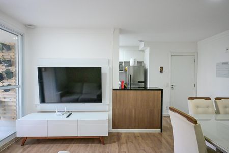 Sala de apartamento à venda com 3 quartos, 76m² em Vila Andrade, São Paulo