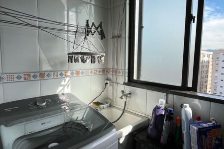 Apartamento para alugar com 144m², 3 quartos e 1 vagaÁrea de Serviço