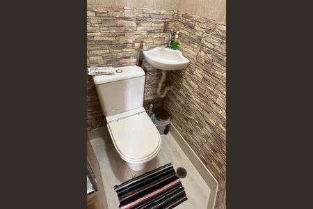 Apartamento para alugar com 144m², 3 quartos e 1 vagaLavabo