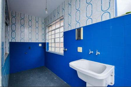 Casa à venda com 223m², 4 quartos e 4 vagas Casa à venda com 223m², 4 quartos e 4 vagasÁrea de Serviço