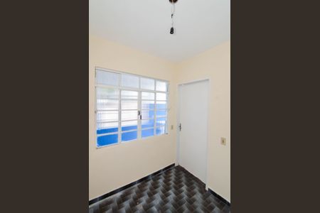 Casa à venda com 223m², 4 quartos e 4 vagas Casa à venda com 223m², 4 quartos e 4 vagasÁrea de Serviço - Quarto de Serviço