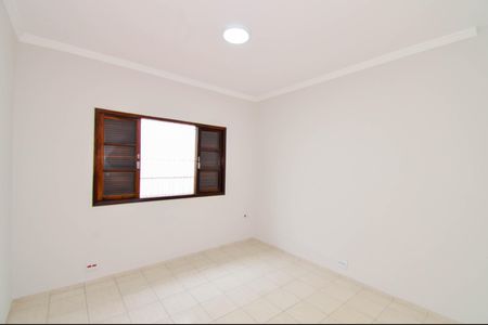 Casa à venda com 223m², 4 quartos e 4 vagas Casa à venda com 223m², 4 quartos e 4 vagasQuarto 1