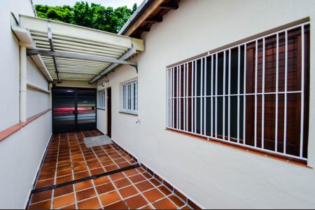 Casa à venda com 223m², 4 quartos e 4 vagas Casa à venda com 223m², 4 quartos e 4 vagasQuintal
