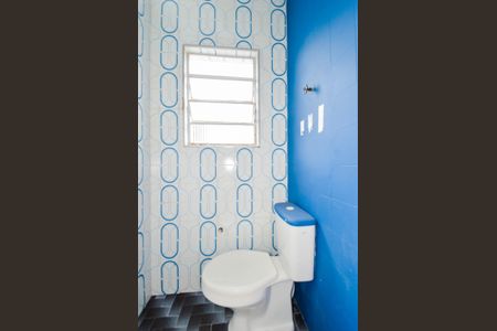 Casa à venda com 223m², 4 quartos e 4 vagas Casa à venda com 223m², 4 quartos e 4 vagasÁrea de Serviço - Banheiro de Serviço