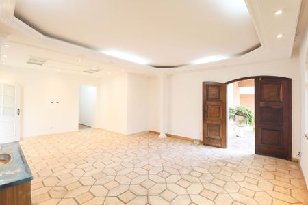 Casa para alugar com 2 quartos, 130m² em Vila Irmaos Arnoni, São Paulo