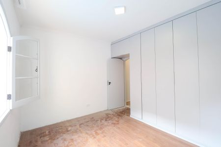 Casa para alugar com 2 quartos, 130m² em Vila Irmaos Arnoni, São Paulo