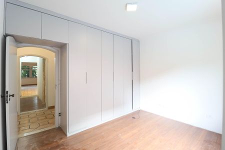 Casa para alugar com 2 quartos, 130m² em Vila Irmaos Arnoni, São Paulo