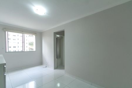 Sala de apartamento para alugar com 2 quartos, 50m² em Planalto, São Bernardo do Campo