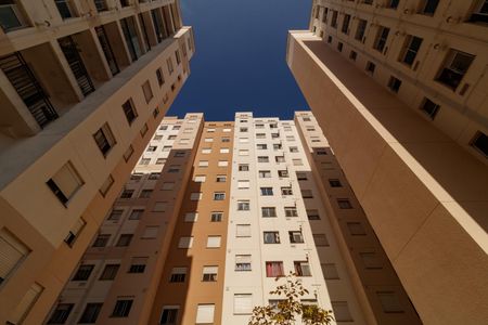 Apartamento à venda com 38m², 2 quartos e sem vaga Apartamento à venda com 38m², 2 quartos e sem vagaFachada do bloco