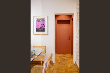 Sala de apartamento para alugar com 2 quartos, 82m² em Cerqueira César, São Paulo