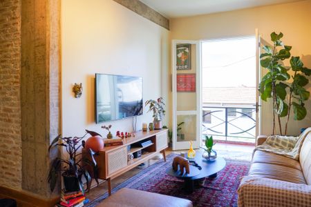 Sala de apartamento para alugar com 2 quartos, 82m² em Cerqueira César, São Paulo