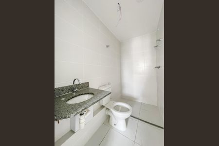 Apartamento à venda com 65m², 3 quartos e 2 vagas Apartamento à venda com 65m², 3 quartos e 2 vagasBanheiro 2