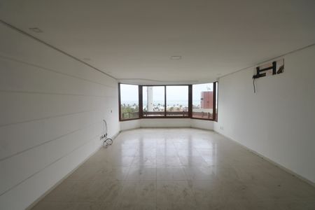 Sala de casa para alugar com 4 quartos, 500m² em Jardim Tres Marias, Guarujá