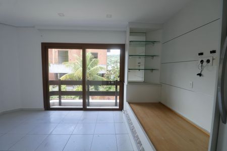 Casa para alugar com 500m², 4 quartos e 6 vagas Casa para alugar com 500m², 4 quartos e 6 vagasSuíte 2