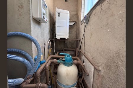 Casa de condomínio para alugar com 480m², 4 quartos e 1 vaga