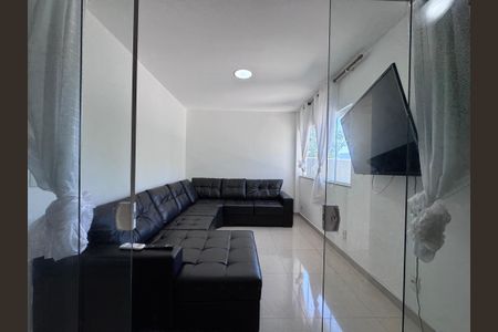 Casa de condomínio para alugar com 480m², 4 quartos e 1 vaga Casa de condomínio para alugar com 480m², 4 quartos e 1 vagaSala de TV