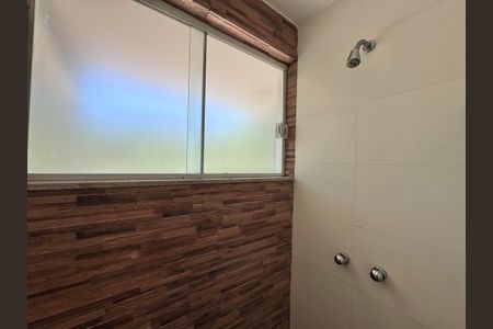 Casa de condomínio para alugar com 480m², 4 quartos e 1 vaga Casa de condomínio para alugar com 480m², 4 quartos e 1 vagaSuíte 3 - Banheiro