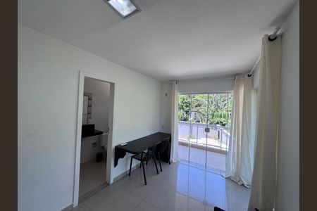 Casa de condomínio para alugar com 480m², 4 quartos e 1 vaga Casa de condomínio para alugar com 480m², 4 quartos e 1 vagaSuíte 4