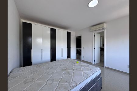 Casa de condomínio para alugar com 480m², 4 quartos e 1 vaga Casa de condomínio para alugar com 480m², 4 quartos e 1 vagaSuíte 2