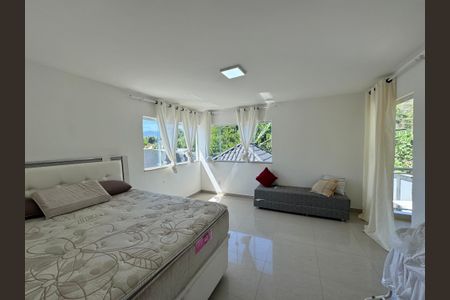 Casa de condomínio para alugar com 480m², 4 quartos e 1 vaga Casa de condomínio para alugar com 480m², 4 quartos e 1 vagaSuíte 3