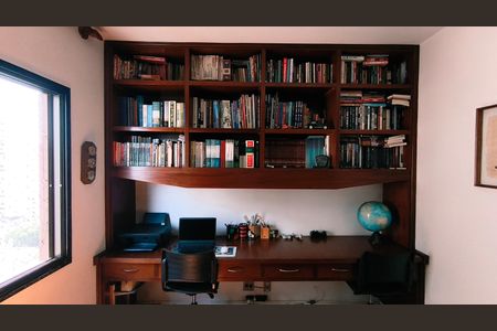 Apartamento para alugar com 175m², 4 quartos e 3 vagasQuarto