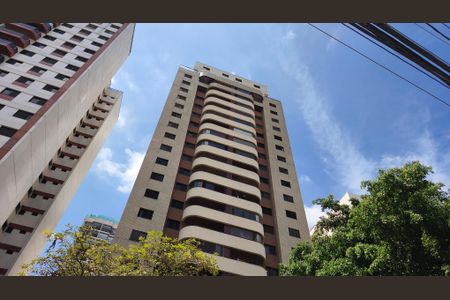 Apartamento para alugar com 175m², 4 quartos e 3 vagasFachada