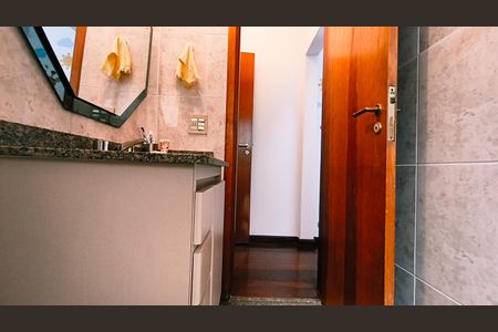 Apartamento para alugar com 175m², 4 quartos e 3 vagasBanheiro da Suíte 1