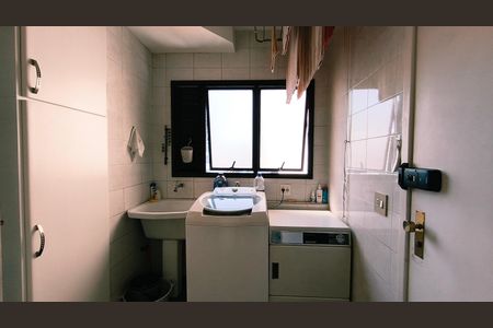 Apartamento para alugar com 175m², 4 quartos e 3 vagasÁrea de Serviço