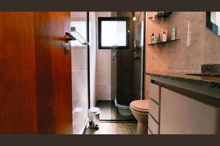 Apartamento para alugar com 175m², 4 quartos e 3 vagasBanheiro da Suíte 1