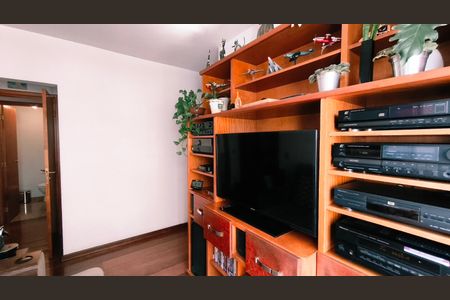 Apartamento para alugar com 175m², 4 quartos e 3 vagasEscritório